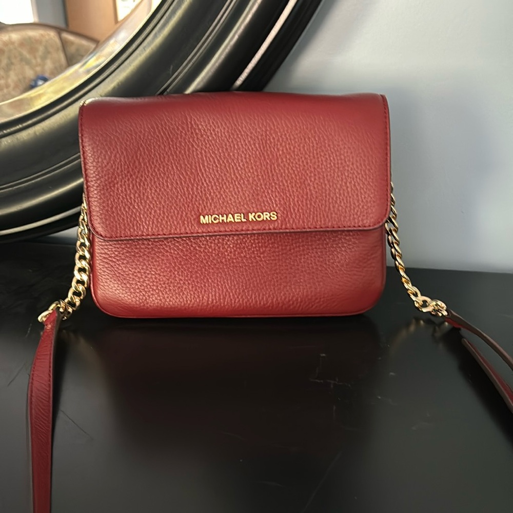 Beautiful high quality heavy bag.